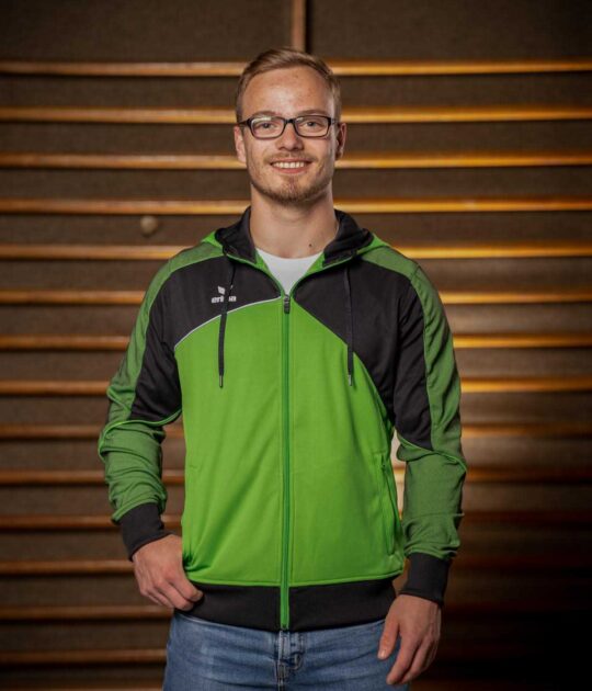 TV07 Kapuzenjacke Turnteam Herren